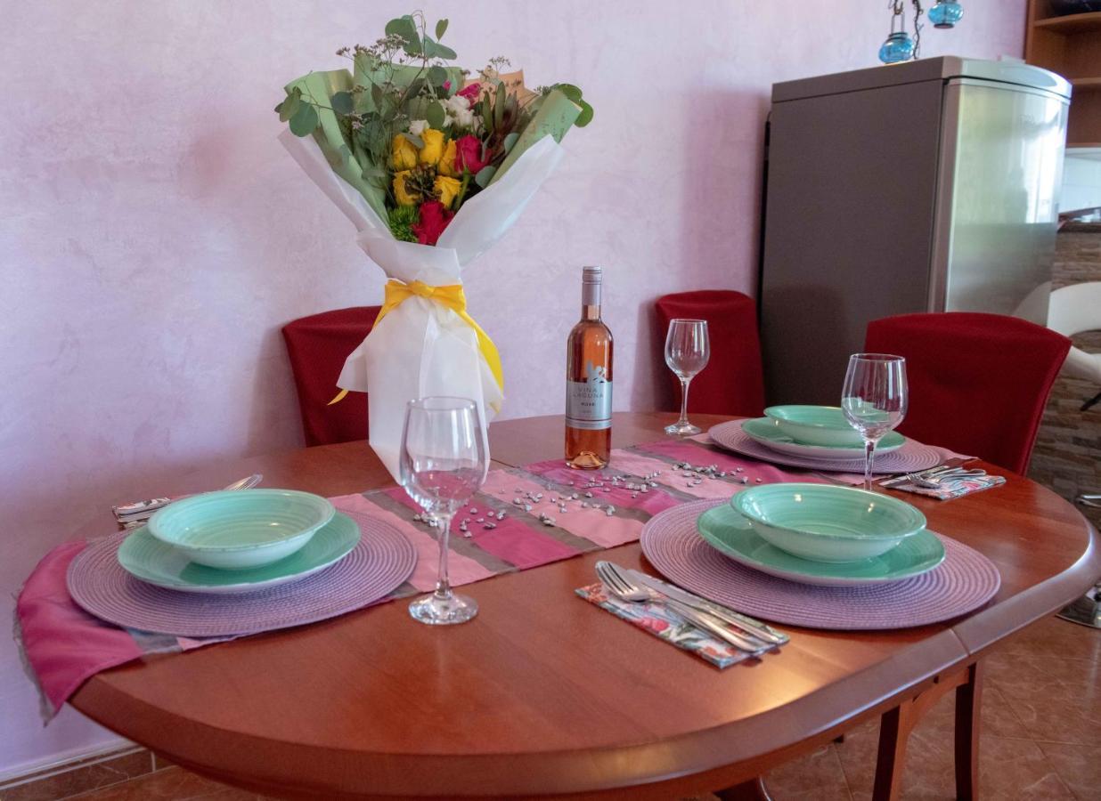 רוביני Apartment Kata מראה חיצוני תמונה