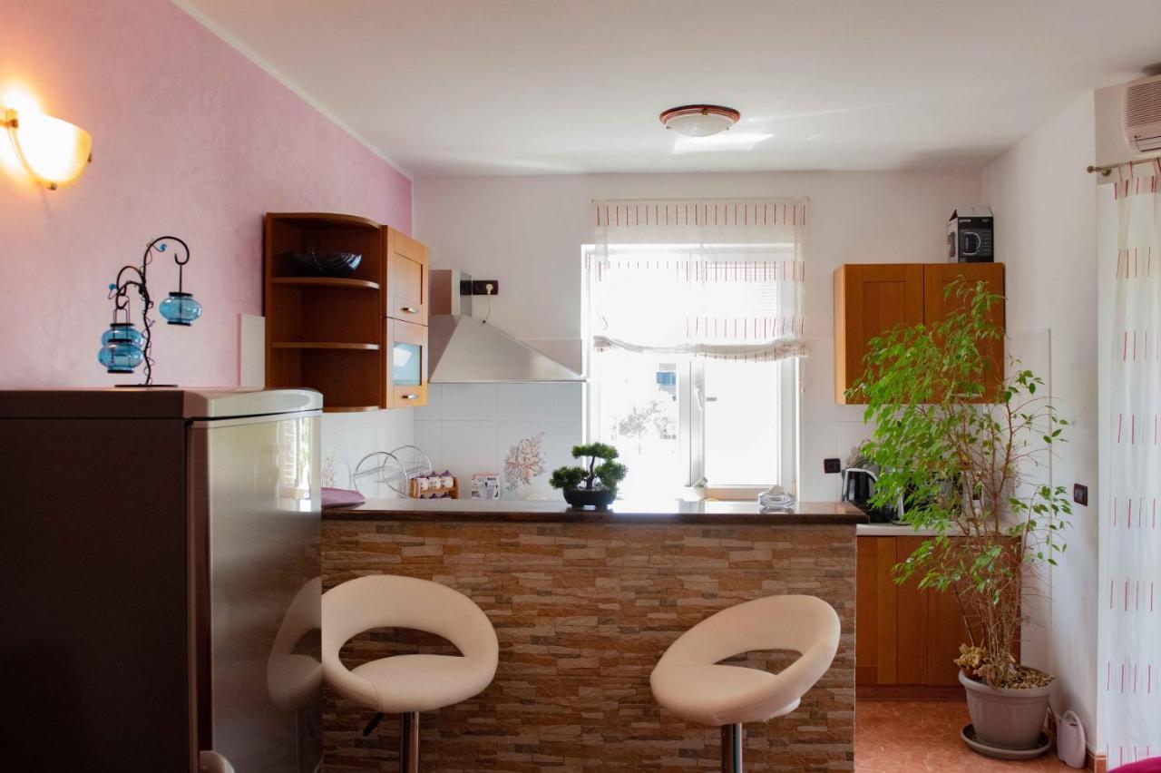 רוביני Apartment Kata מראה חיצוני תמונה